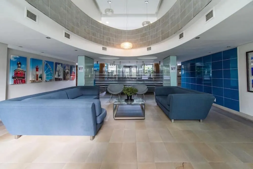 Waterfront Canal, 2 Bedroom Apartment Cape Town